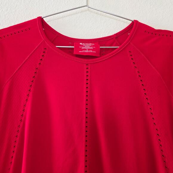 Athleta Long Sleeve Perforated Activewear Top Womens Large Red Nylon Workout - Picture 2 of 7